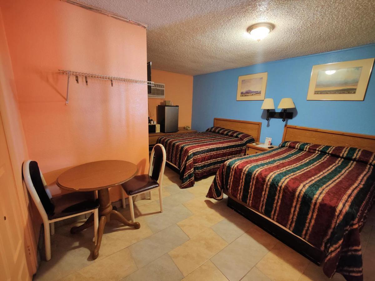 Western Motel Deming Exteriör bild
